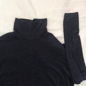 Long sleeve turtle neck